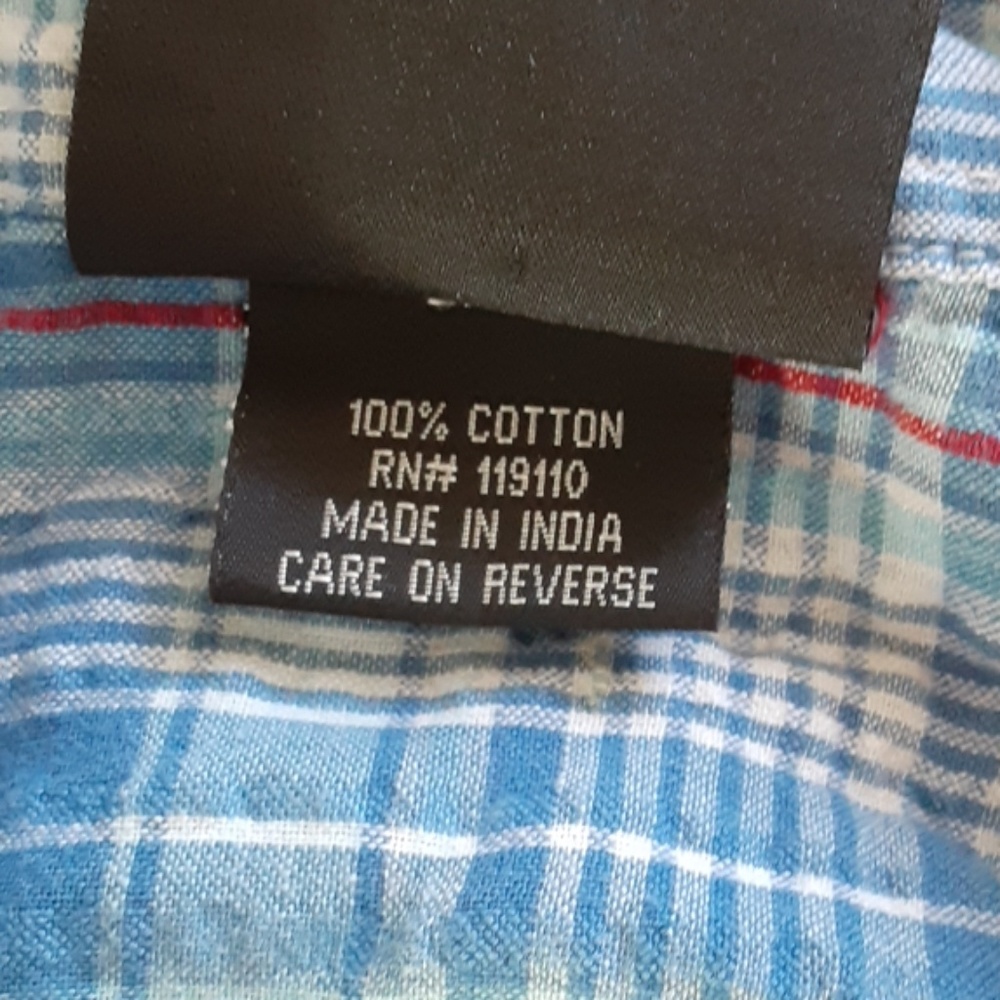Mens button down - Picture 3 of 3